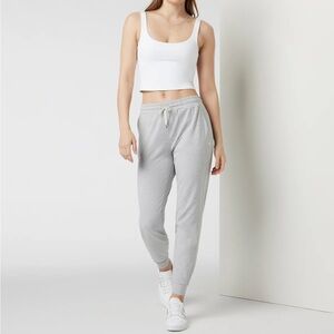 ✨ VUORI Performance Joggers - Long